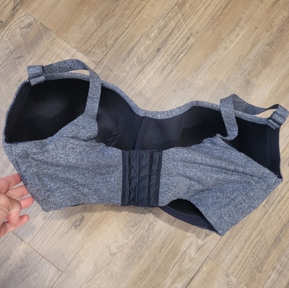 Torrid Curve Full Coverage Grey Bra Size 40h - image 5